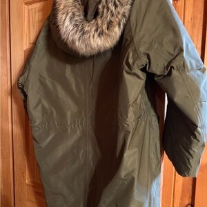 Lands' End Olive Women's Puffer Jacket with Faux Fur Collar